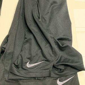 Nike Training Shorts Medium x2 Black